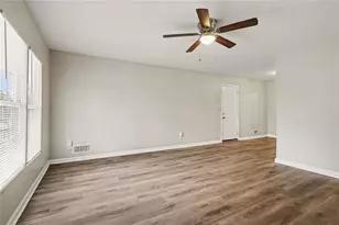 2328 Emerald Lake Ct, Decatur, GA 30035 - Photo 5