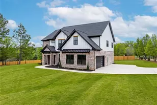 47 Mangum Ln, Pendergrass, GA 30567 - Photo 3