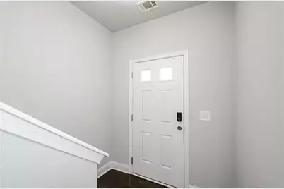 1018 Mays Hill SW, Atlanta, GA 30336 - Photo 3