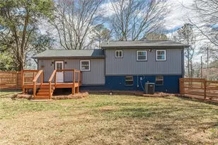 8936 Old Lee Rd, Lithia Springs, GA 30122 - Photo 17