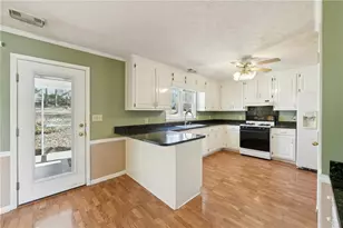 65 Rosewood Cir, Covington, GA 30016 - Photo 7