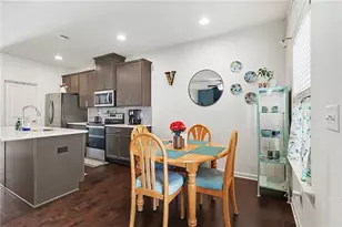 5199 Madeline Pl, Stone Mountain, GA 30083 - Photo 13