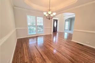 3792 Suwanee Mill Dr, Buford, GA 30518 - Photo 5