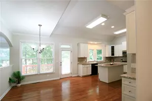 3792 Suwanee Mill Dr, Buford, GA 30518 - Photo 15