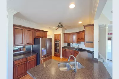 1554 Laurel Ridge Drive, Lawrenceville, GA 30043 - Photo 19