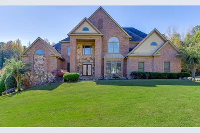 940 Chateau Forest Road, Hoschton, GA 30548 - Photo 3