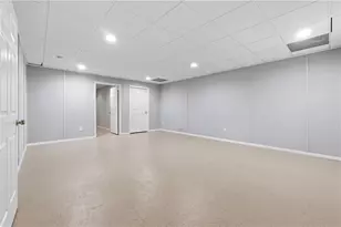 110 Wallnut Hall Cir, Woodstock, GA 30189 - Photo 19