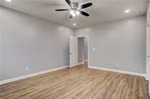 567 M L King Jr Dr, Jefferson, GA 30549 - Photo 23