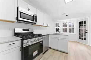 755 Clemson Ln, Lawrenceville, GA 30043 - Photo 9