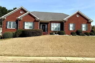 972 Chadwick Park Dr, Lawrenceville, GA 30045 - Photo 1