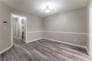 1101 Old Saybrook Ct, Stone Mountain, GA 30083 - Photo 11