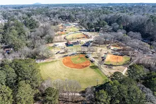 2415 Charleston Oaks Ln, Decatur, GA 30030 - Photo 41