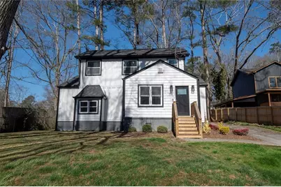 1751 S Olympian Way SW, Atlanta, GA 30310 - Photo 1