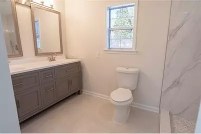 1751 S Olympian Way SW, Atlanta, GA 30310 - Photo 11