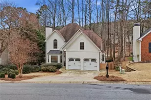 618 Wedgewood Dr, Woodstock, GA 30189 - Photo 3