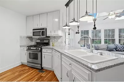 618 Wedgewood Drive, Woodstock, GA 30189 - Photo 17