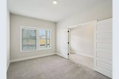 938 Brookshade Trail, Lawrenceville, GA 30045 - Photo 9