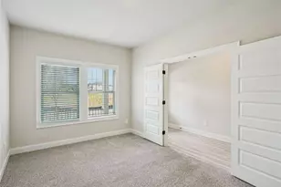 938 Brookshade Trl, Lawrenceville, GA 30045 - Photo 9