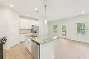 928 Brookshade Trl, Lawrenceville, GA 30045 - Photo 19