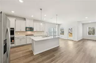 918 Brookshade Trl, Lawrenceville, GA 30045 - Photo 15