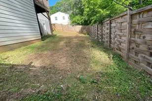 185 Glenrose Cir SW, Atlanta, GA 30354 - Photo 33