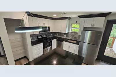 185 Glenrose Circle SW, Atlanta, GA 30354 - Photo 7