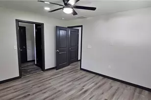 185 Glenrose Cir SW, Atlanta, GA 30354 - Photo 11