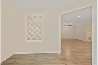 911 Hollyfax Circle NE, Atlanta, GA 30328 - Photo 21