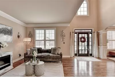 302 Double Gate Way, Sugar Hill, GA 30518 - Photo 5