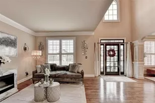 302 Double Gate Way, Sugar Hill, GA 30518 - Photo 5