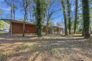 1939 Shepherd Cir SW, Atlanta, GA 30311 - Photo 29