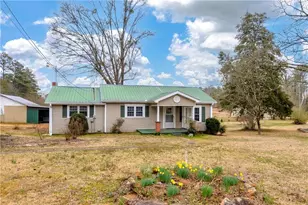 1707 Buena Vista Dr, Toccoa, GA 30577 - Photo 5