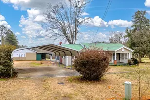 1707 Buena Vista Dr, Toccoa, GA 30577 - Photo 3