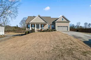 218 Bowdoin Ln, Adairsville, GA 30103 - Photo 3