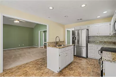 3101 Autumn Woods Drive, Loganville, GA 30052 - Photo 5