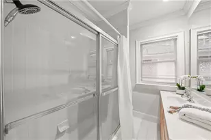 727 Brookridge Dr NE, Atlanta, GA 30306 - Photo 11