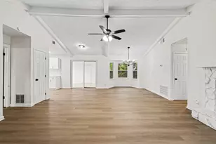 22 Barberry Dr, Newnan, GA 30265 - Photo 7