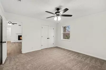 22 Barberry Drive, Newnan, GA 30265 - Photo 15