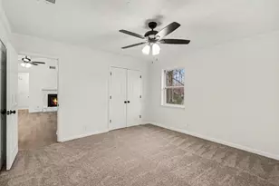 22 Barberry Dr, Newnan, GA 30265 - Photo 15