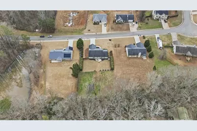 228 Falling Leaf Lane, Winder, GA 30680 - Photo 3