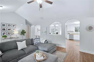 228 Falling Leaf Ln, Winder, GA 30680 - Photo 9