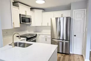 5025 Highland Club Dr, Marietta, GA 30068 - Photo 5