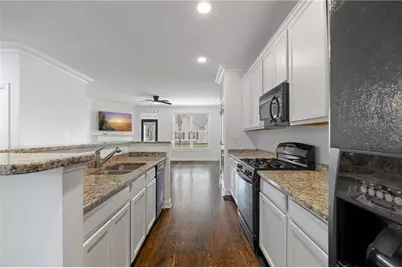 7054 Elmwood Ridge Court, Atlanta, GA 30340 - Photo 9