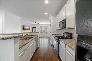 7054 Elmwood Ridge Ct, Atlanta, GA 30340 - Photo 9