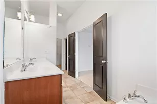 7054 Elmwood Ridge Ct, Atlanta, GA 30340 - Photo 19