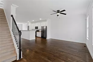 7054 Elmwood Ridge Ct, Atlanta, GA 30340 - Photo 3