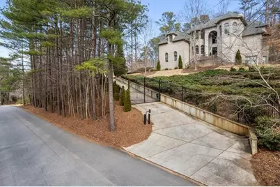 1859 Mountain Shadow, Tucker, GA 30087 - Photo 7