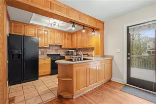 2176 Edison Ave NE, Atlanta, GA 30305 - Photo 17