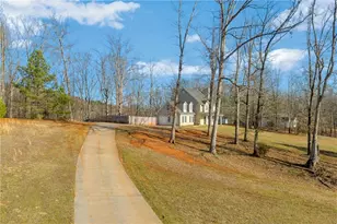 3455 Navigator Ln, Gainesville, GA 30507 - Photo 3