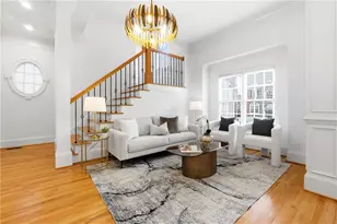1112 Valley Overlook Dr NE, Atlanta, GA 30324 - Photo 9